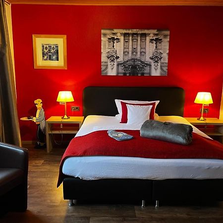 Henblas Hotel Neuenrade 外观 照片