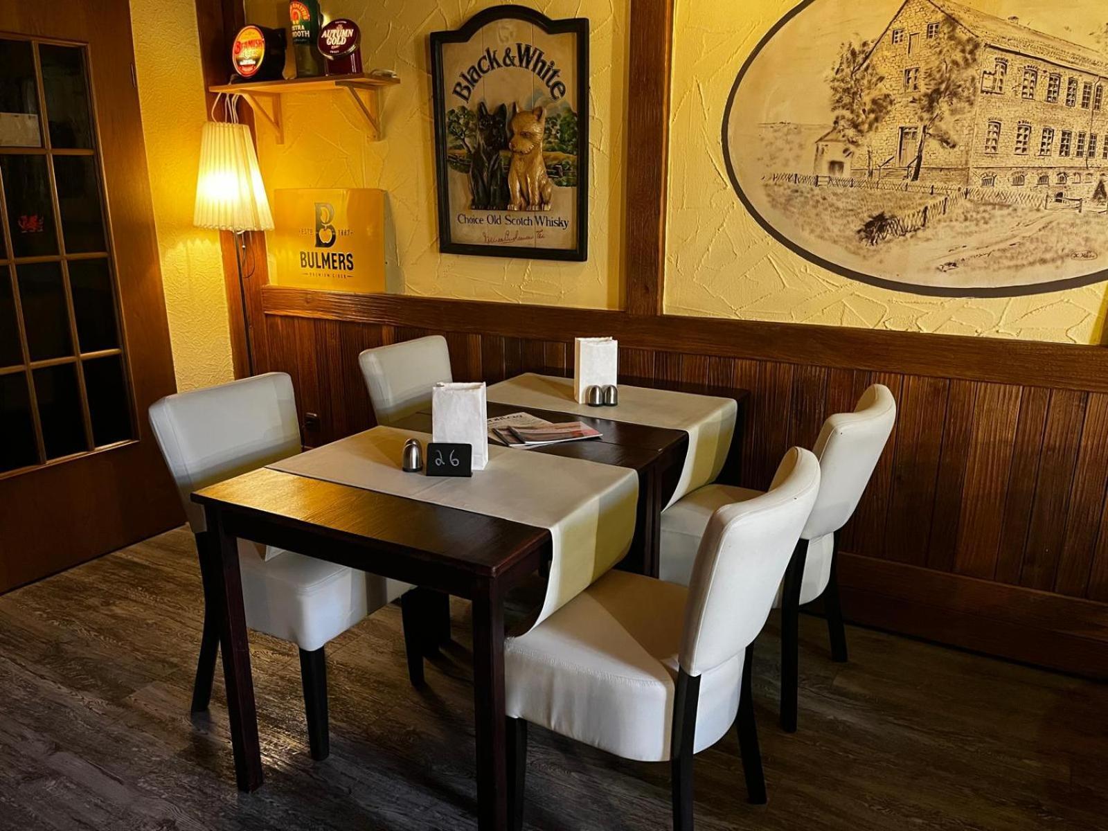 Henblas Hotel Neuenrade 外观 照片