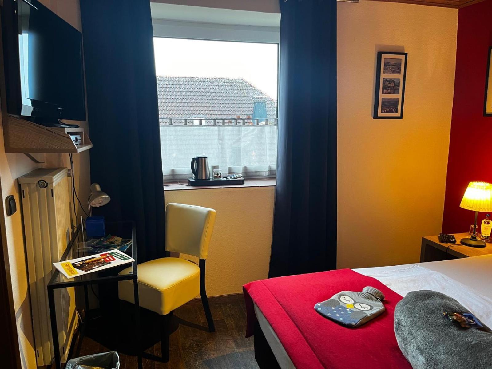 Henblas Hotel Neuenrade 外观 照片