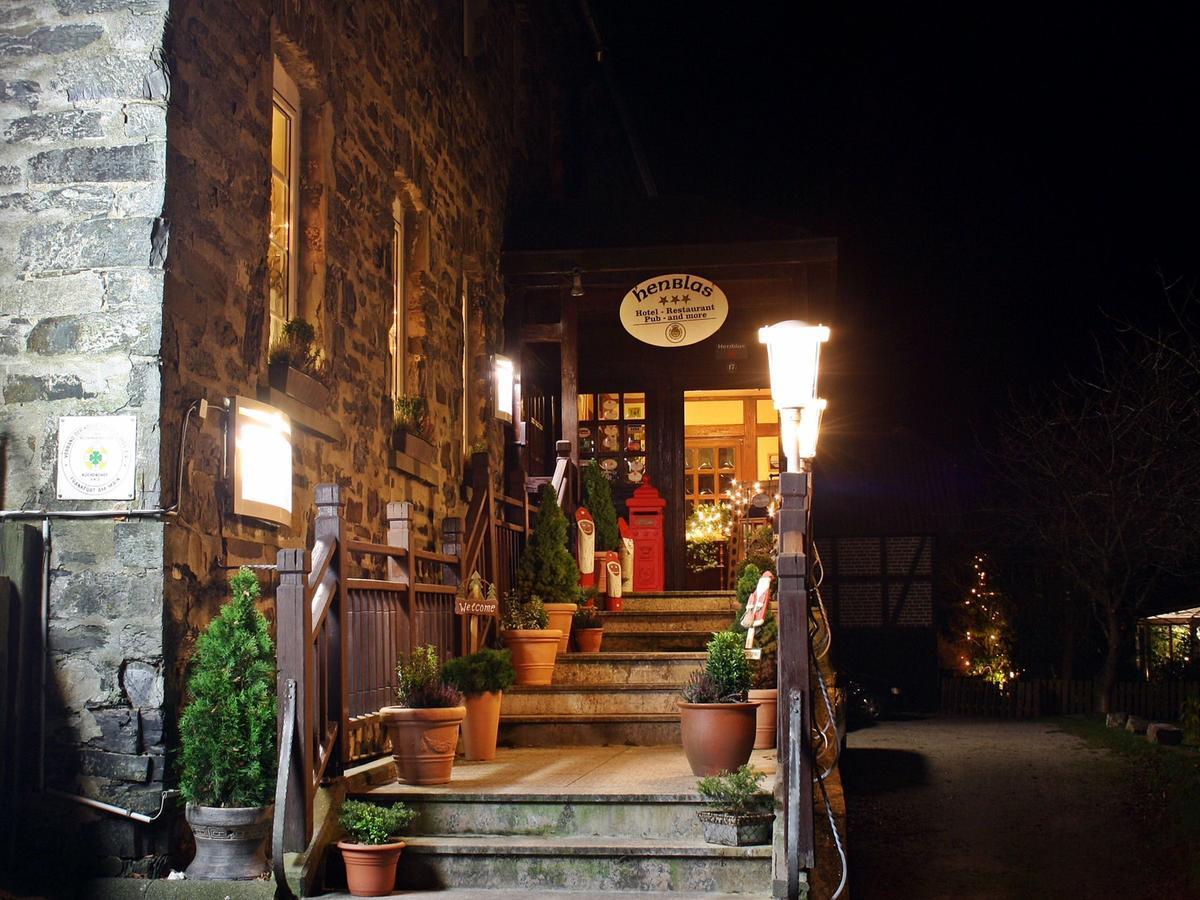 Henblas Hotel Neuenrade 外观 照片